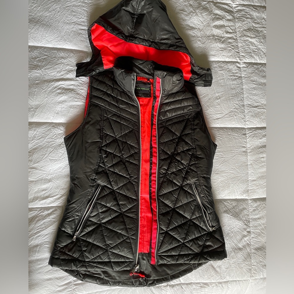 Tek Gear black vest